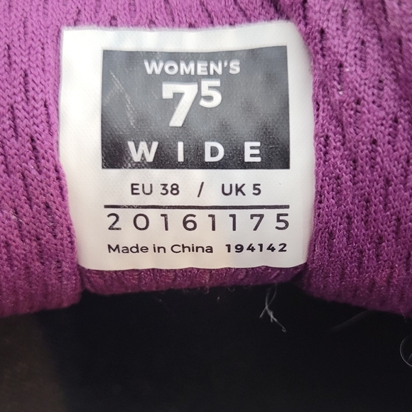 Kuru Women's Quantum Structured Stability Everyday Walking Sneaker - 7.5 Wide - Picture 15 of 15